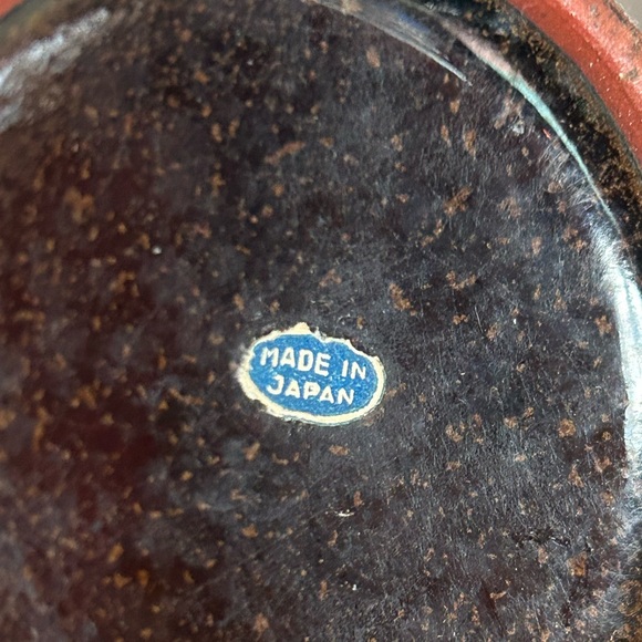 Japan Redware Tea Set and Salt/Pepper Shakers - Picture 10 of 14